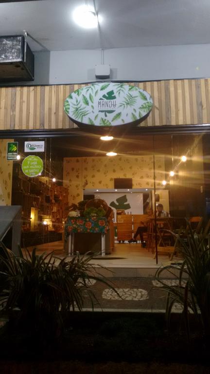 Ao Lado Da Com Wi-fi E Tv Smart
